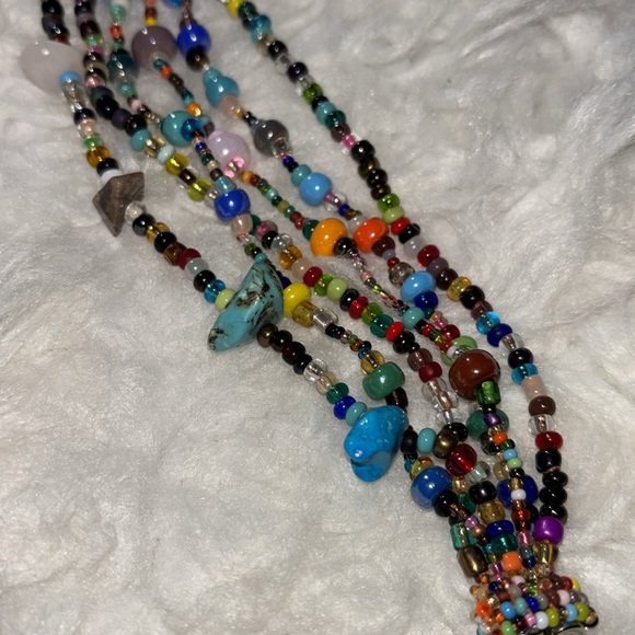 Beautiful 6-strand Beaded Double Magnetic Clasp Bracelet - Picture 5 of 11